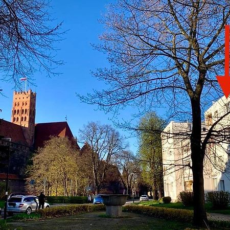 Widok Zamku O Poranku Apartman Malbork Kültér fotó